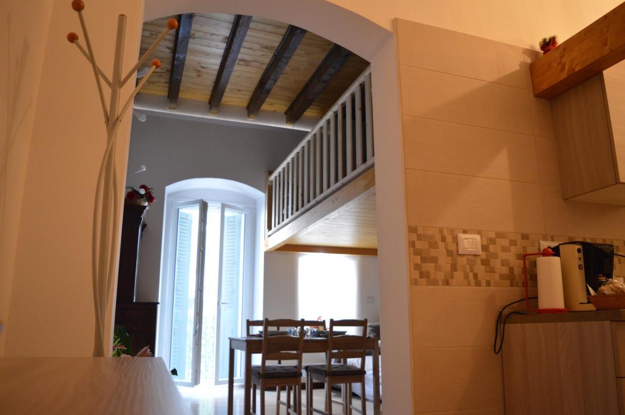 Berardi House Apartamento Taranto Exterior foto