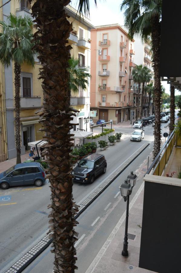 Berardi House Apartamento Taranto Exterior foto